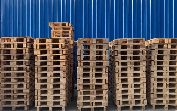 留坝木托盘摆放技巧